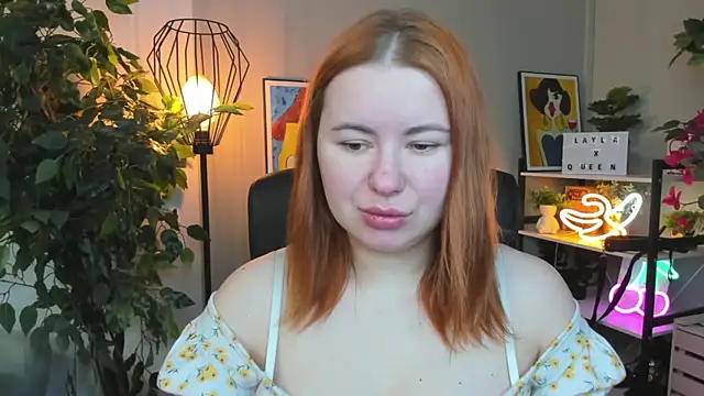 LAYLAxSTAR online show from February 9, 2026, 7:23 am