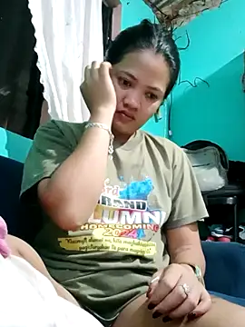 amariaxxx388 online show from February 21, 2025, 1:44 am