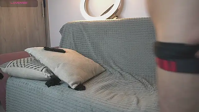 specter 27 online show from October 1, 2025, 11:00 pm