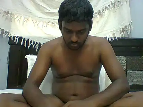 Slavebottombdsm09 online show from April 18, 2026, 6:17 am