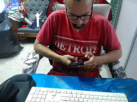 alexam galxh online show from January 29, 2025, 4:30 pm