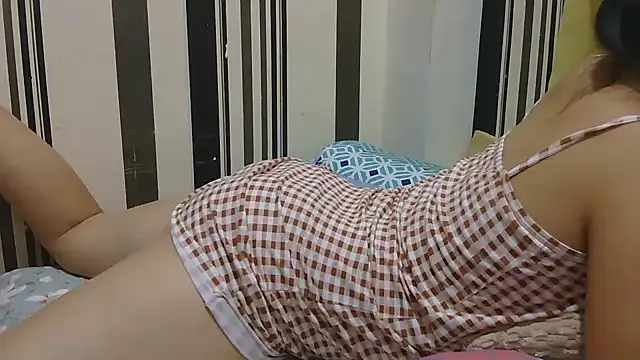 angel pussie online show from March 22, 2026, 12:30 pm