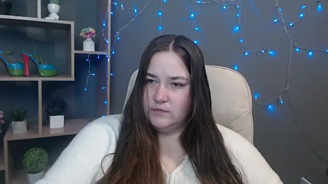 XX Daniella XX online show from November 14, 2025, 7:29 am