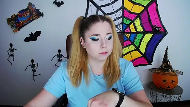 JessikaDaniel online show from October 17, 2025, 6:27 am