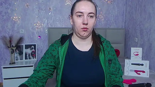 KaleyReed online show from January 29, 2025, 6:54 am