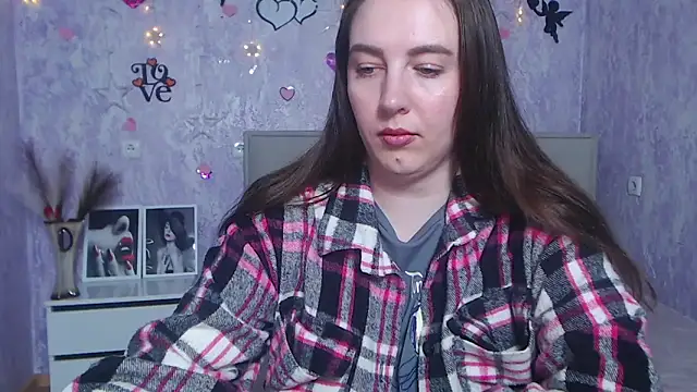 KaleyReed online show from March 11, 2025, 10:42 pm