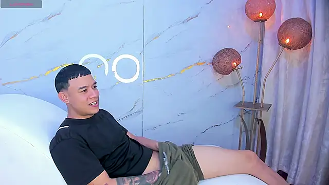 SecretsParty online show from October 31, 2025, 7:37 pm