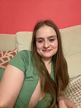 SophiaSweet  online show from March 20, 2026, 6:35 pm