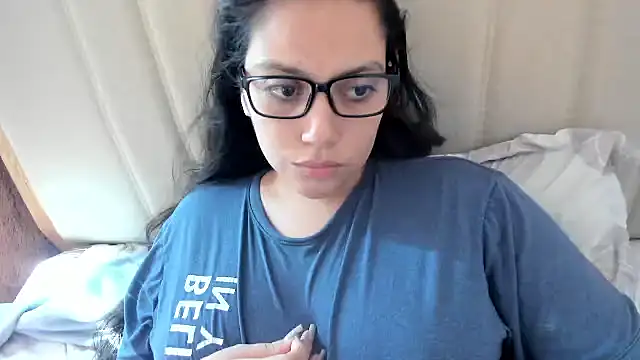 roniewester online show from November 9, 2025, 2:15 pm