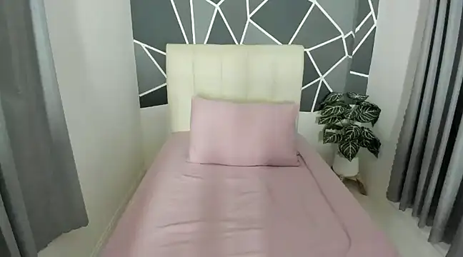 Sweethonjane online show from December 18, 2024, 10:57 pm