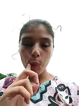 Snapshot of mariamac420 chatting on February 15, 2025, 5:39 pm mariamac420 online show from February 15, 2025, 5:39 pm