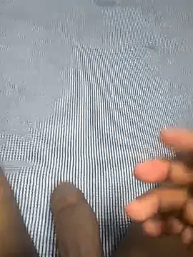 giri1817 online show from February 24, 2026, 4:05 pm