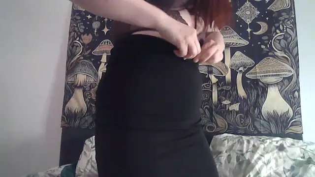 CuriousKitty345 online show from June 7, 2026, 9:51 pm