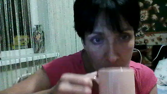 SunnyAmorre online show from July 7, 2026, 8:13 pm