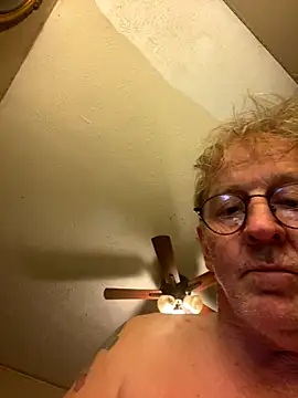 jck1m0t online show from October 24, 2025, 2:41 am