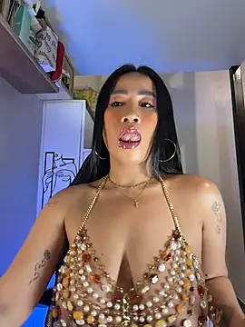Snapshot of AsianMilfSheryl chatting on May 18, 2026, 6:30 am AsianMilfSheryl online show from May 18, 2026, 6:30 am