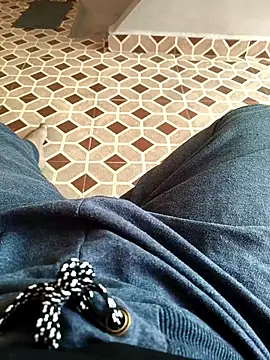 deshimund online show from November 8, 2025, 3:39 am