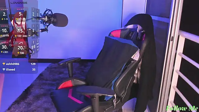 AmberRaus online show from December 24, 2024, 10:33 am