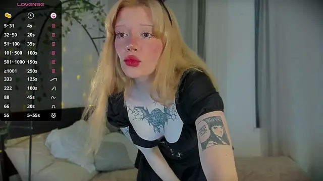 Snapshot of boobsybootie chatting on May 22, 2026, 9:09 pm boobsybootie online show from May 22, 2026, 9:09 pm