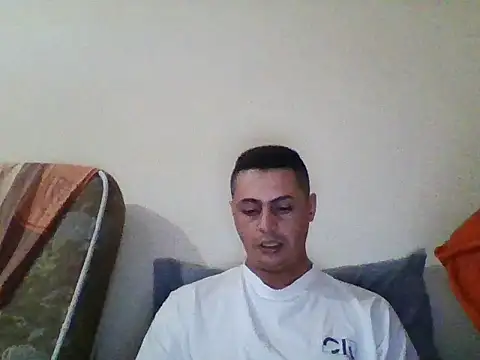 Iml22m online show from April 16, 2026, 8:20 pm