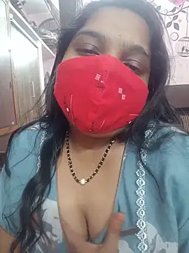 lovely-latha online show from May 26, 2026, 2:35 pm