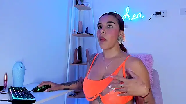 Snapshot of andrea_lopezz_ chatting on February 7, 2025, 2:29 am andrea lopezz online show from February 7, 2025, 2:29 am
