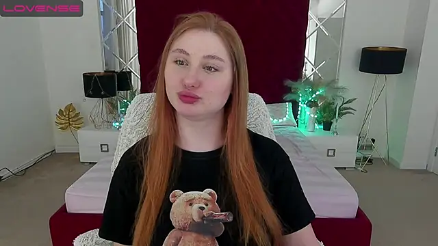 Snapshot of handsome_D chatting on February 2, 2025, 5:21 am handsome D online show from February 2, 2025, 5:21 am