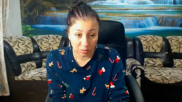 MoistMady online show from January 19, 2026, 6:39 am