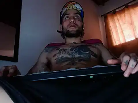 Christian Stiven1 online show from January 7, 2025, 3:33 pm