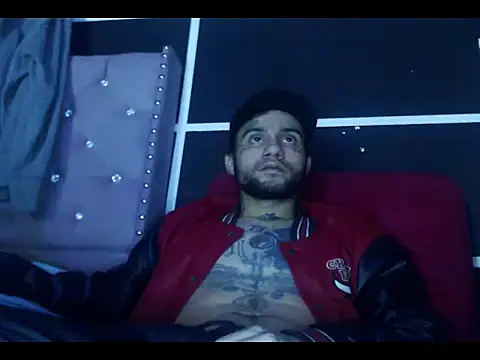 Christian Stiven1 online show from October 23, 2025, 7:18 am