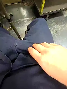 Snapshot of WhiteMeat069 chatting on December 18, 2024, 1:48 am WhiteMeat069 online show from December 18, 2024, 1:48 am