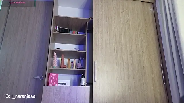 nara lyn1 online show from February 11, 2026, 5:34 am