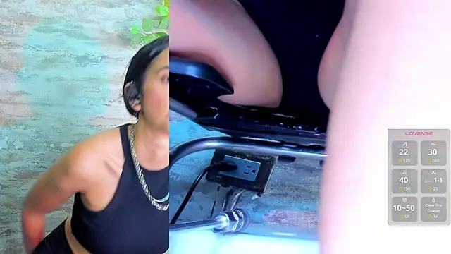 Amelia Myers online show from October 14, 2025, 8:42 pm