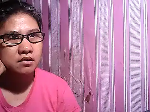 sweetsosie18 online show from March 10, 2025, 6:59 am