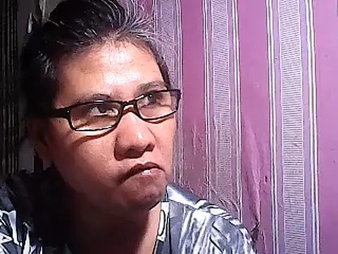 sweetsosie18 online show from March 12, 2025, 3:57 am