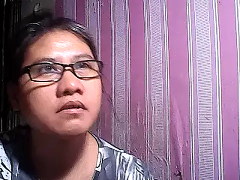 sweetsosie18 online show from March 13, 2025, 2:27 am