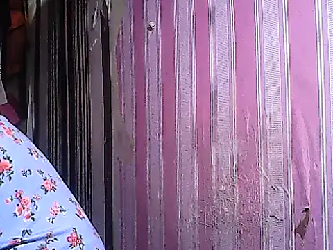 sweetsosie18 online show from March 15, 2025, 6:14 am