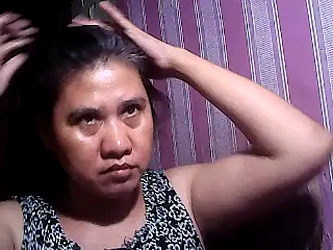 sweetsosie18 online show from March 23, 2025, 7:42 am