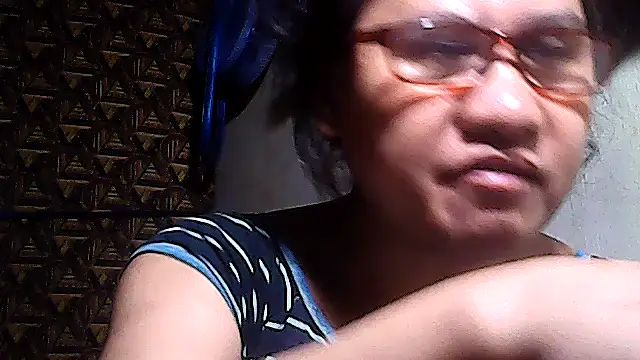 sweetsosie18 online show from March 24, 2026, 1:43 am