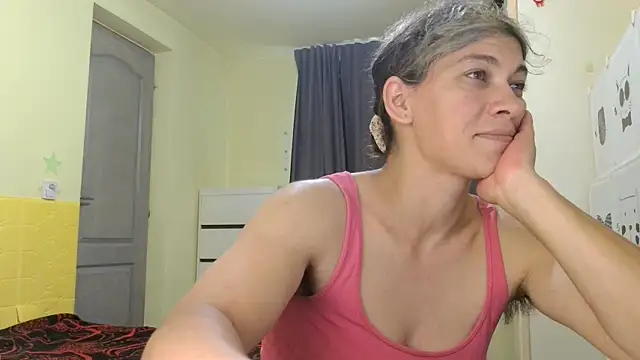 Snapshot of MercyLove chatting on June 26, 2026, 1:26 pm MercyLove online show from June 26, 2026, 1:26 pm