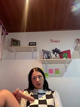 MadisonCambel online show from January 15, 2025, 4:11 pm