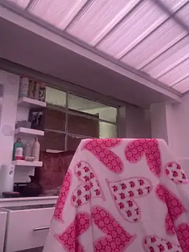 MadisonCambel online show from October 9, 2025, 12:58 pm