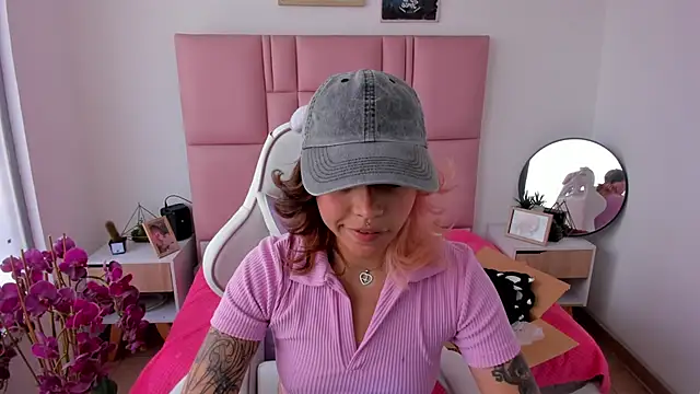 katalina garcia online show from February 14, 2026, 2:47 pm