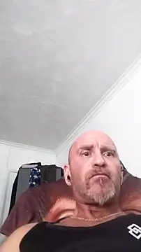 Snapshot of Verynaughtyx chatting on March 4, 2026, 4:57 pm Verynaughtyx online show from March 4, 2026, 4:57 pm