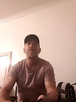 Snapshot of Verynaughtyx chatting on March 28, 2026, 7:35 pm Verynaughtyx online show from March 28, 2026, 7:35 pm