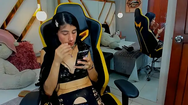 lady Ary xx online show from March 1, 2025, 4:37 am