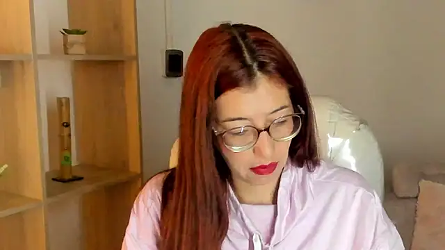 Antonnella 3 online show from November 16, 2025, 1:17 pm