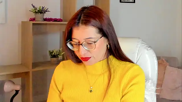 Antonnella 3 online show from November 27, 2025, 12:18 pm