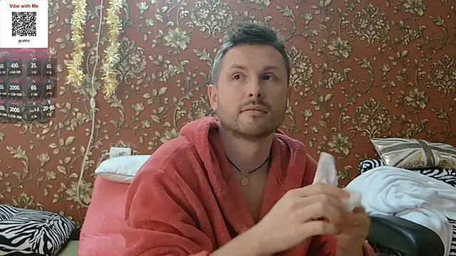 MartinBrandon online show from January 13, 2025, 11:49 pm