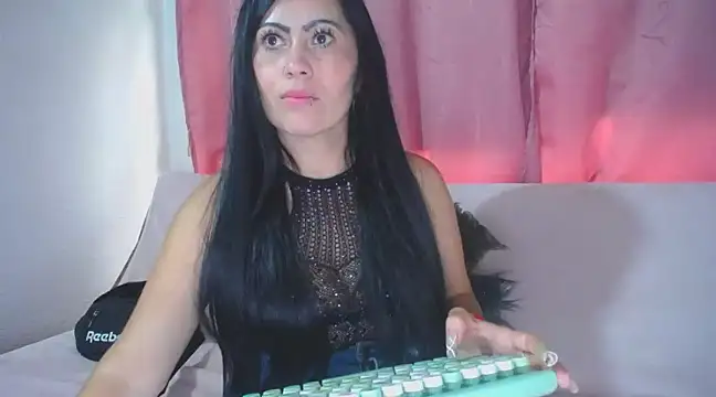 Snapshot of Tania_mature chatting on February 18, 2025, 10:14 pm Tania mature online show from February 18, 2025, 10:14 pm